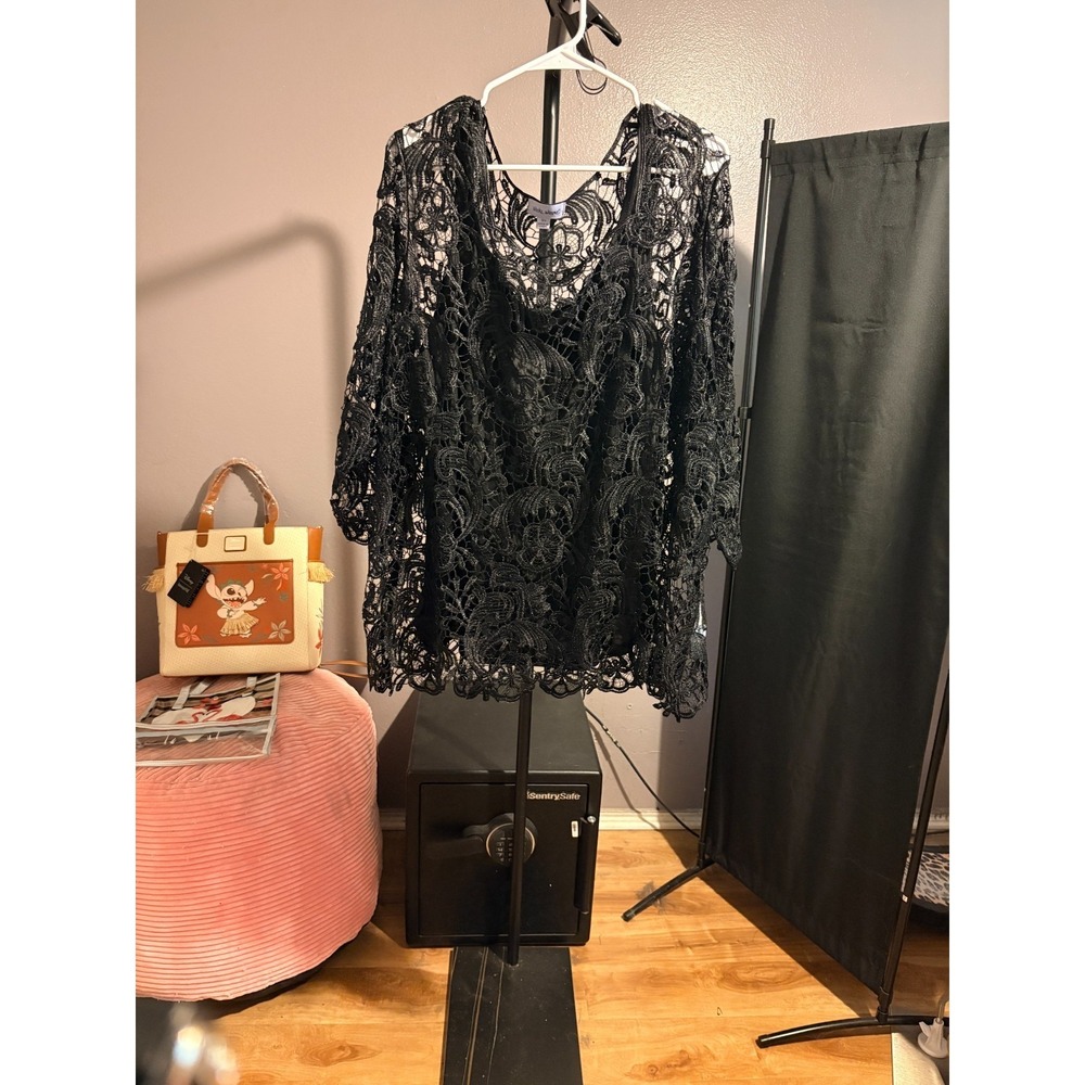 Vickie Wayne Black Tank Top with‎ Lace Cover Sz 3X